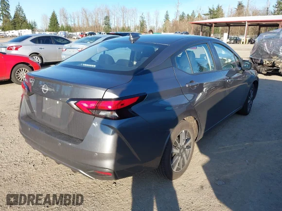 ✅ 2025 Nissan Versa SV • VIN: 3N1CN8EV4SL826554 • Lot: 44381175. Wystawiony na IAAI z przebiegiem 23 965 mil. Bezpłatny archiwum sprzedaży aukcyjnych z USA i szczegółowy raport historii pojazdu na DreamBid. Zdjęcie 4.