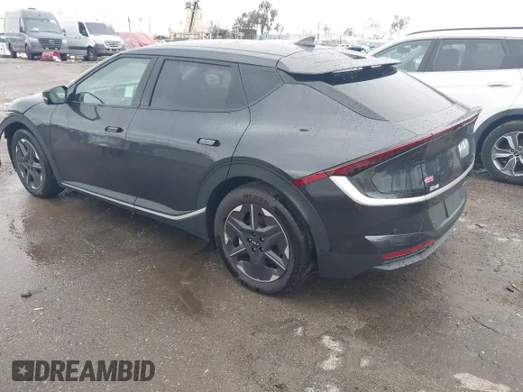 ✅ 2025 Kia EV6 Wind • VIN: 5XYC34JA0SG010205 • Lot: 44024750. Listed on IAAI with 1,691 mi. Free auction sales archive from the USA and detailed vehicle history report at DreamBid. Image 3.