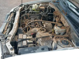 ✅ 2005 Ford Escape XLS Value • VIN: 1FMYU92Z95KC10126 • Lot: 42523475. Listed on IAAI with 201,033 mi. Free auction sales archive from the USA and detailed vehicle history report at DreamBid. Image 19.