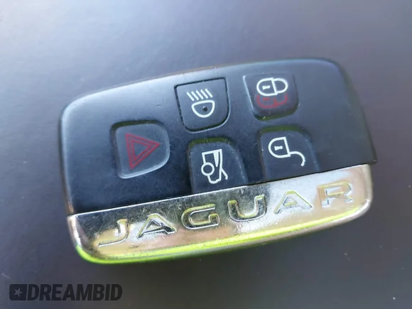 ✅ 2015 Jaguar XJ • VIN: SAJWJ1CD9F8V80047 • Лот: 43535309. Опубліковано раніше на IAAI з пробігом 145 442 миль. Безкоштовний доступ до архіву аукціонних продажів зі США та докладний звіт про історію автомобіля на DreamBid. Зображення 11.