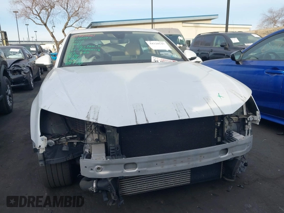 ✅ 2018 Audi A4 Premium Plus • VIN: WAUENAF48JA134397 • Lot: 44320547. Wystawiony na IAAI z przebiegiem 71 422 mil. Bezpłatny archiwum sprzedaży aukcyjnych z USA i szczegółowy raport historii pojazdu na DreamBid. Zdjęcie 6.