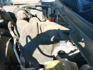 ✅ 2021 Ram 2500 Tradesman • VIN: 3C6UR5CJXMG560559 • Lot: 40901806. Wystawiony na IAAI z przebiegiem 23 699 mil. Bezpłatny archiwum sprzedaży aukcyjnych z USA i szczegółowy raport historii pojazdu na DreamBid. Zdjęcie 20.