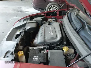 ✅ 2017 Jeep Cherokee Latitude • VIN: 1C4PJLCB8HW560464 • Lot: 42694469. Wystawiony na IAAI z przebiegiem 148 898 mil. Bezpłatny archiwum sprzedaży aukcyjnych z USA i szczegółowy raport historii pojazdu na DreamBid. Zdjęcie 19.