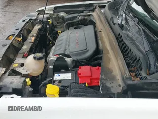 ✅ 2020 Jeep Renegade Latitude • VIN: ZACNJABB4LPM00470 • Lot: 43076475. Wystawiony na IAAI z przebiegiem 90 048 mil. Bezpłatny archiwum sprzedaży aukcyjnych z USA i szczegółowy raport historii pojazdu na DreamBid. Zdjęcie 19.