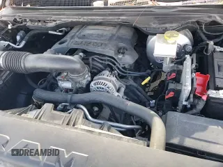 ✅ 2019 Ram 1500 Big Horn • VIN: 1C6SRFMT9KN626844 • Lot: 69946075. Wystawiony na Copart z przebiegiem 64 305 mil. Bezpłatny archiwum sprzedaży aukcyjnych z USA i szczegółowy raport historii pojazdu na DreamBid. Zdjęcie 15.