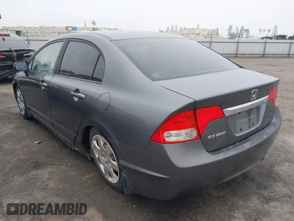 ✅ 2010 Honda Civic LX • VIN: 19XFA1F5XAE001519 • Lot: 44226560. Wystawiony na IAAI z przebiegiem 42 867 mil. Bezpłatny archiwum sprzedaży aukcyjnych z USA i szczegółowy raport historii pojazdu na DreamBid. Zdjęcie 3.