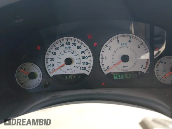 ✅ 2007 Chrysler Town & Country Touring • VIN: 2A8GP54L47R219077 • Lot: 44537894. Listed on IAAI with 212,441 mi. Free auction sales archive from the USA and detailed vehicle history report at DreamBid. Image 7.