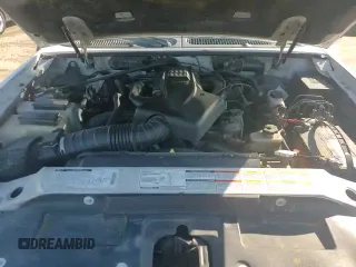 ✅ 2001 Ford Explorer Sport • VIN: 1FMYU60E01UA91153 • Lot: 85310224. Wystawiony na Copart z przebiegiem 293 031 mil. Bezpłatny archiwum sprzedaży aukcyjnych z USA i szczegółowy raport historii pojazdu na DreamBid. Zdjęcie 14.