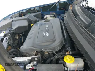 ✅ 2018 Jeep Cherokee Latitude • VIN: 1C4PJLCB1JD519661 • Lot: 43335427. Listed on IAAI with 55,404 mi. Free auction sales archive from the USA and detailed vehicle history report at DreamBid. Image 19.