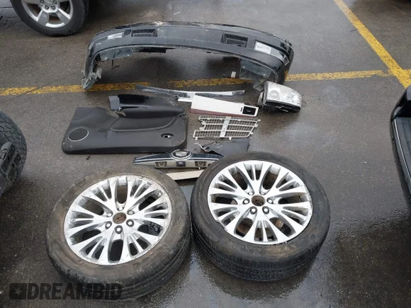✅ 2007 Cadillac Escalade • VIN: 1GYFK63837R342566 • Lot: 44289548. Wystawiony na IAAI z przebiegiem Nie podano. Bezpłatny archiwum sprzedaży aukcyjnych z USA i szczegółowy raport historii pojazdu na DreamBid. Zdjęcie 11.