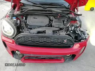 ✅ 2024 MINI Countryman Cooper S • VIN: WMZ53BR0XR3R87908 • Lot: 49533915. Listed on Copart with 9,642 mi. Free auction sales archive from the USA and detailed vehicle history report at DreamBid. Image 16.