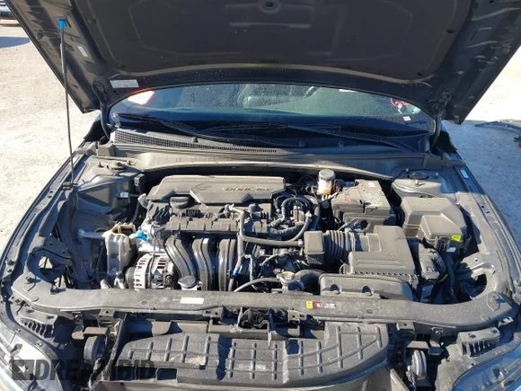 ✅ 2025 Hyundai Elantra Limited • VIN: KMHLP4DGXSU992579 • Lot: 44153729. Wystawiony na IAAI z przebiegiem 16 121 mil. Bezpłatny archiwum sprzedaży aukcyjnych z USA i szczegółowy raport historii pojazdu na DreamBid. Zdjęcie 10.
