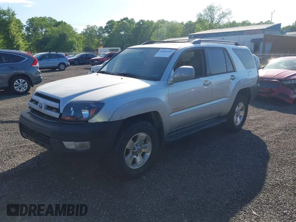 ✅ 2005 Toyota 4Runner Limited • VIN: JTEBU17R750076244 • Lot: 44850540. Wystawiony na IAAI z przebiegiem 367 095 mil. Bezpłatny archiwum sprzedaży aukcyjnych z USA i szczegółowy raport historii pojazdu na DreamBid. Zdjęcie 2.