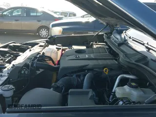 ✅ 2024 Toyota Tundra SR5 • VIN: 5TFLA5DB9RX206764 • Лот: 42218586. Опубликован ранее на IAAI с пробегом 12 228 миль. Бесплатный доступ к архиву аукционных продаж из США и подробный отчёт об истории автомобиля на DreamBid. Изображение 19.