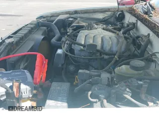 ✅ 1997 Toyota T100 DX • VIN: JT4UN22D0V0047941 • Лот: 43066970. Опубликован ранее на IAAI с пробегом 267 508 миль. Бесплатный доступ к архиву аукционных продаж из США и подробный отчёт об истории автомобиля на DreamBid. Изображение 14.