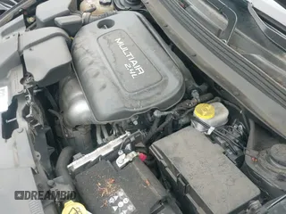 ✅ 2018 Jeep Cherokee Latitude Plus • VIN: 1C4PJLLBXJD512739 • Lot: 42565099. Listed on IAAI with 44,211 mi. Free auction sales archive from the USA and detailed vehicle history report at DreamBid. Image 19.