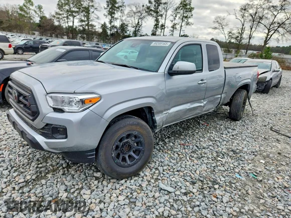 ✅ 2023 Toyota Tacoma SR • VIN: 3TYRZ5CN4PT031698 • Лот: 99208165. Опубликован ранее на Copart с пробегом 39 457 миль. Бесплатный доступ к архиву аукционных продаж из США и подробный отчёт об истории автомобиля на DreamBid. Изображение 1.