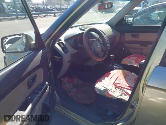 ✅ 2010 Kia Soul + • VIN: KNDJT2A21A7178564 • Lot: 45313216. Listed on IAAI with 147,987 mi. Free auction sales archive from the USA and detailed vehicle history report at DreamBid. Image 5.