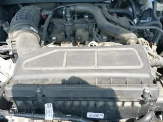 ✅ 2023 Ford Escape • VIN: 1FMCU9FN5PUA12183 • Lot: 42900958. Wystawiony na IAAI z przebiegiem 83 243 mil. Bezpłatny archiwum sprzedaży aukcyjnych z USA i szczegółowy raport historii pojazdu na DreamBid. Zdjęcie 19.