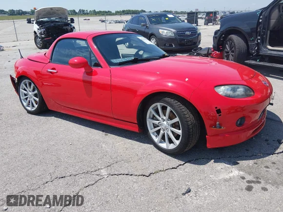 ✅ 2008 Mazda MX-5 Miata Sport • VIN: JM1NC26F880143729 • Lot: 45280063. Wystawiony na IAAI z przebiegiem Nie podano. Bezpłatny archiwum sprzedaży aukcyjnych z USA i szczegółowy raport historii pojazdu na DreamBid. Zdjęcie 1.