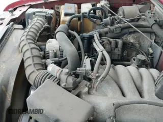 ✅ 2001 Ford Ranger XL • VIN: 1FTYR14VX1TA84266 • Lot: 43081320. Wystawiony na IAAI z przebiegiem 147 827 mil. Bezpłatny archiwum sprzedaży aukcyjnych z USA i szczegółowy raport historii pojazdu na DreamBid. Zdjęcie 14.