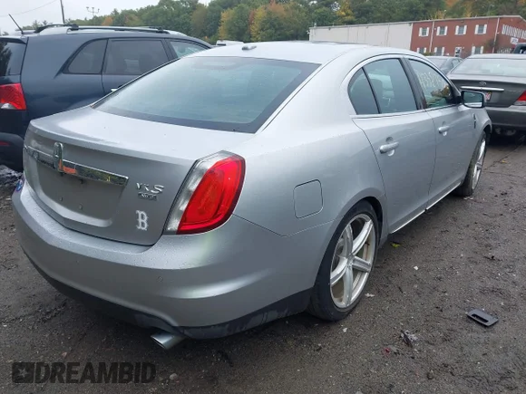 ✅ 2012 Lincoln MKS • VIN: 1LNHL9ERXCG806912 • Lot: 43387505. Wystawiony na IAAI z przebiegiem 124 099 mil. Bezpłatny archiwum sprzedaży aukcyjnych z USA i szczegółowy raport historii pojazdu na DreamBid. Zdjęcie 4.