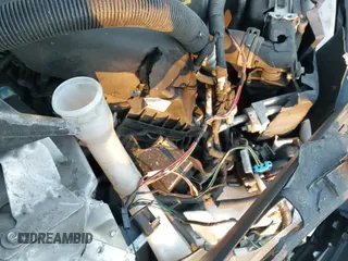 ✅ 2016 Ford Explorer Limited • VIN: 1FM5K8F8XGGA26596 • Lot: 43600704. Wystawiony na IAAI z przebiegiem 148 980 mil. Bezpłatny archiwum sprzedaży aukcyjnych z USA i szczegółowy raport historii pojazdu na DreamBid. Zdjęcie 19.