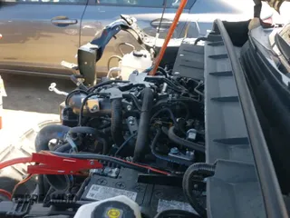 ✅ 2024 Toyota Highlander LE • VIN: 5TDKDRBH5RS535825 • Lot: 42051305. Listed on IAAI with 14,193 mi. Free auction sales archive from the USA and detailed vehicle history report at DreamBid. Image 18.