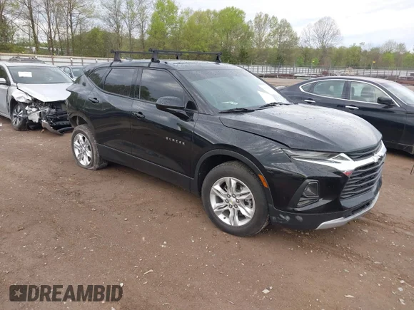 ✅ 2021 Chevrolet Blazer LT • VIN: 3GNKBBRA7MS586082 • Лот: 42038100. Опубликован ранее на IAAI с пробегом 74 322 миль. Бесплатный доступ к архиву аукционных продаж из США и подробный отчёт об истории автомобиля на DreamBid. Изображение 1.