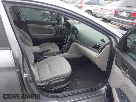 ✅ 2017 Hyundai Elantra Limited • VIN: KMHD84LF4HU210411 • Лот: 45093279. Опубліковано раніше на IAAI з пробігом 122 101 миль. Безкоштовний доступ до архіву аукціонних продажів зі США та докладний звіт про історію автомобіля на DreamBid. Зображення 5.