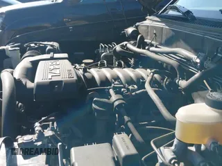 ✅ 2006 Toyota Sequoia Limited • VIN: 5TDBT48A76S267856 • Lot: 42525096. Listed on IAAI with 142,396 mi. Free auction sales archive from the USA and detailed vehicle history report at DreamBid. Image 19.