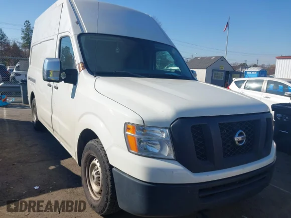 ✅ 2018 Nissan NV Cargo SV • VIN: 1N6AF0LY8JN805461 • Lot: 43726327. Wystawiony na IAAI z przebiegiem 151 541 mil. Bezpłatny archiwum sprzedaży aukcyjnych z USA i szczegółowy raport historii pojazdu na DreamBid. Zdjęcie 1.
