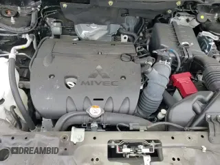 ✅ 2022 Mitsubishi Outlander ES • VIN: JA4APUAU7NU017185 • Lot: 84184045. Listed on Copart with 38,046 mi. Free auction sales archive from the USA and detailed vehicle history report at DreamBid. Image 14.