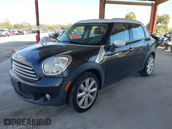 ✅ 2013 MINI Countryman • VIN: WMWZB3C54DWR35578 • Lot: 44510960. Listed on IAAI with 84,630 mi. Free auction sales archive from the USA and detailed vehicle history report at DreamBid. Image 2.