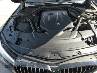 ✅ 2017 BMW 7 Series 740i • VIN: WBA7E2C34HG740975 • Lot: 71019405. Listed on Copart with 90,805 mi. Free auction sales archive from the USA and detailed vehicle history report at DreamBid. Image 15.