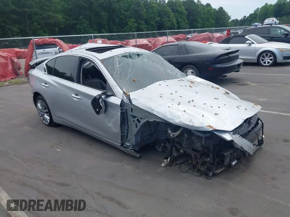 ✅ 2020 Infiniti Q50 Luxe • VIN: JN1EV7APXLM205594 • Лот: 45369573. Опубліковано раніше на IAAI з пробігом 93 767 миль. Безкоштовний доступ до архіву аукціонних продажів зі США та докладний звіт про історію автомобіля на DreamBid. Зображення 1.
