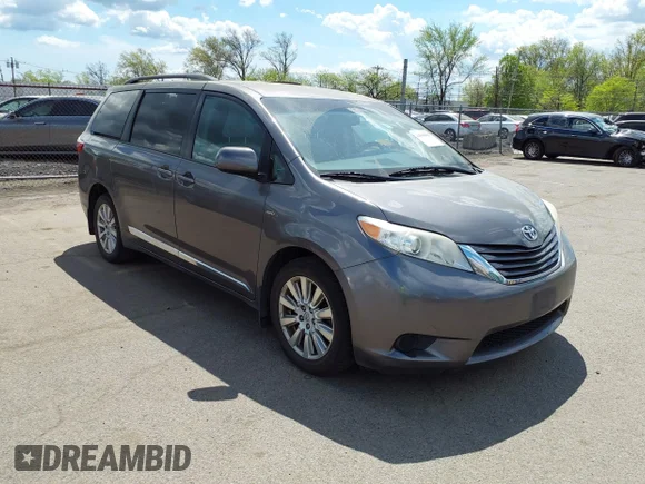 ✅ 2017 Toyota Sienna LE • VIN: 5TDJZ3DC8HS187805 • Lot: 44888993. Listed on IAAI with 322,715 mi. Free auction sales archive from the USA and detailed vehicle history report at DreamBid. Image 1.