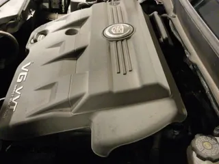 ✅ 2015 Cadillac SRX Premium Collection • VIN: 3GYFNGE30FS607373 • Lot: 42868728. Wystawiony na IAAI z przebiegiem 109 910 mil. Bezpłatny archiwum sprzedaży aukcyjnych z USA i szczegółowy raport historii pojazdu na DreamBid. Zdjęcie 21.