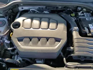 ✅ 2022 Volkswagen Golf GTI Autobahn • VIN: WVW587CD9NW123144 • Лот: 80733104. Опубликован ранее на Copart с пробегом 44 635 миль. Бесплатный доступ к архиву аукционных продаж из США и подробный отчёт об истории автомобиля на DreamBid. Изображение 13.