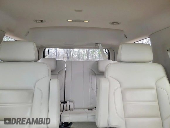 ✅ 2017 GMC Yukon Denali • VIN: 1GKS1CKJ2HR182518 • Lot: 79242745. Wystawiony na Copart z przebiegiem 99 949 mil. Bezpłatny archiwum sprzedaży aukcyjnych z USA i szczegółowy raport historii pojazdu na DreamBid. Zdjęcie 10.