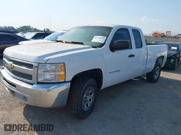 ✅ 2012 Chevrolet Silverado 1500 Work Truck • VIN: 1GCRCPEA9CZ295723 • Lot: 42378857. Wystawiony na IAAI z przebiegiem 203 137 mil. Bezpłatny archiwum sprzedaży aukcyjnych z USA i szczegółowy raport historii pojazdu na DreamBid. Zdjęcie 2.