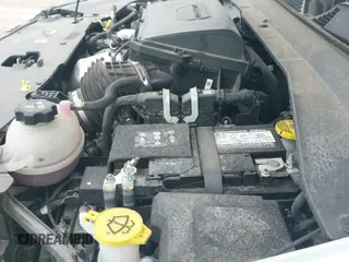 ✅ 2023 Jeep Compass (RED) Edition • VIN: 3C4NJDCN7PT566543 • Lot: 42476972. Listed on IAAI with 45,439 mi. Free auction sales archive from the USA and detailed vehicle history report at DreamBid. Image 19.