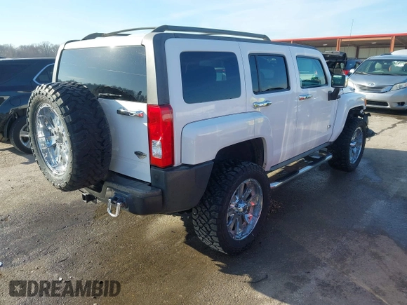 ✅ 2008 Hummer H3 Alpha • VIN: 5GTEN13L488176655 • Lot: 43952053. Wystawiony na IAAI z przebiegiem 147 685 mil. Bezpłatny archiwum sprzedaży aukcyjnych z USA i szczegółowy raport historii pojazdu na DreamBid. Zdjęcie 4.