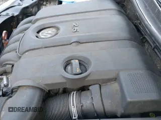 ✅ 2010 Volkswagen Golf • VIN: WVWAB7AJ5AW212535 • Lot: 43488375. Listed on IAAI with 157,563 mi. Free auction sales archive from the USA and detailed vehicle history report at DreamBid. Image 16.