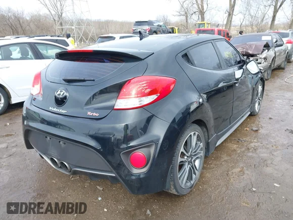 ✅ 2016 Hyundai Veloster Turbo Rally Edition • VIN: KMHTC6AE0GU290224 • Lot: 41629188. Wystawiony na IAAI z przebiegiem 158 368 mil. Bezpłatny archiwum sprzedaży aukcyjnych z USA i szczegółowy raport historii pojazdu na DreamBid. Zdjęcie 4.