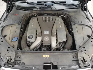 ✅ 2017 Mercedes-Benz S 63 AMG • VIN: WDDUG7JBXHA305989 • Lot: 71888905. Wystawiony na Copart z przebiegiem 63 898 mil. Bezpłatny archiwum sprzedaży aukcyjnych z USA i szczegółowy raport historii pojazdu na DreamBid. Zdjęcie 14.