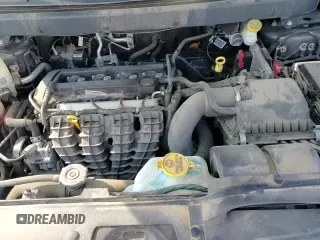 ✅ 2019 Dodge Journey SE • VIN: 3C4PDCBB9KT751381 • Lot: 89692955. Wystawiony na Copart z przebiegiem 80 113 mil. Bezpłatny archiwum sprzedaży aukcyjnych z USA i szczegółowy raport historii pojazdu na DreamBid. Zdjęcie 15.