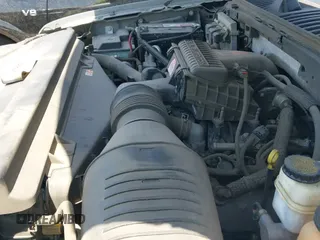 ✅ 2006 Ford Expedition Limited • VIN: 1FMFU19526LA56916 • Lot: 42910670. Wystawiony na IAAI z przebiegiem 158 272 mil. Bezpłatny archiwum sprzedaży aukcyjnych z USA i szczegółowy raport historii pojazdu na DreamBid. Zdjęcie 20.