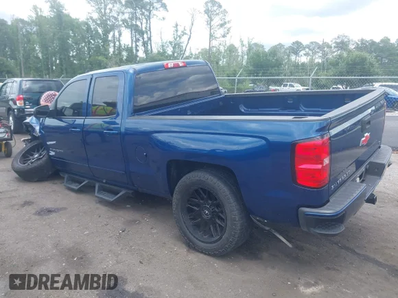 ✅ 2017 Chevrolet Silverado 1500 LT • VIN: 1GCVKREC2HZ341138 • Lot: 45224540. Wystawiony na IAAI z przebiegiem Nie podano. Bezpłatny archiwum sprzedaży aukcyjnych z USA i szczegółowy raport historii pojazdu na DreamBid. Zdjęcie 3.