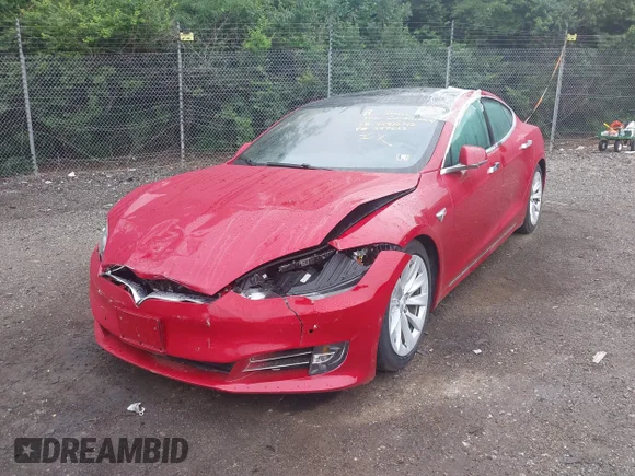 ✅ 2018 Tesla Model S 75D • VIN: 5YJSA1E27JF247637 • Lot: 42406743. Listed on IAAI with 150,553 mi. Free auction sales archive from the USA and detailed vehicle history report at DreamBid. Image 6.